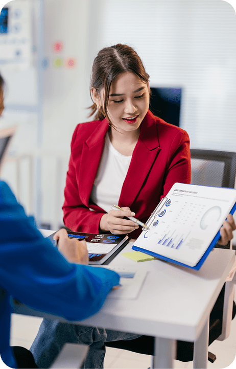 Client discussing Australian migration options with an adviser
